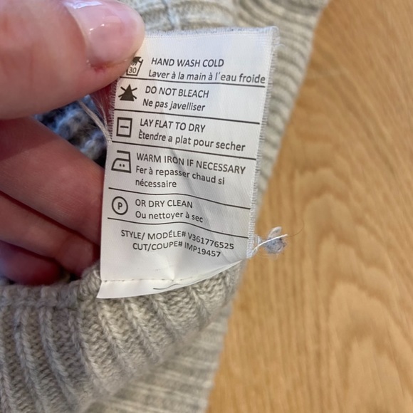 Vince Cashmere/Wool Cardigan - Picture 9 of 9